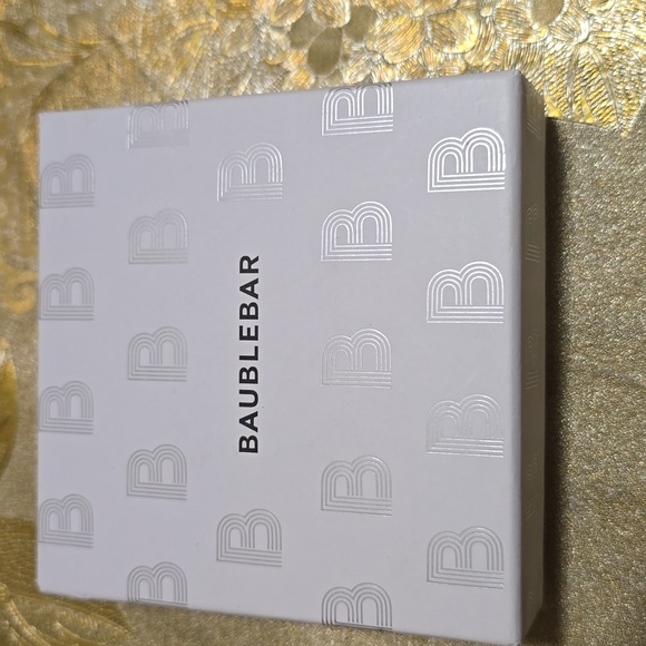 Baublebar "Pencil Me In" Rhinestone Encrusted Earrings. OS - Picture 6 of 7